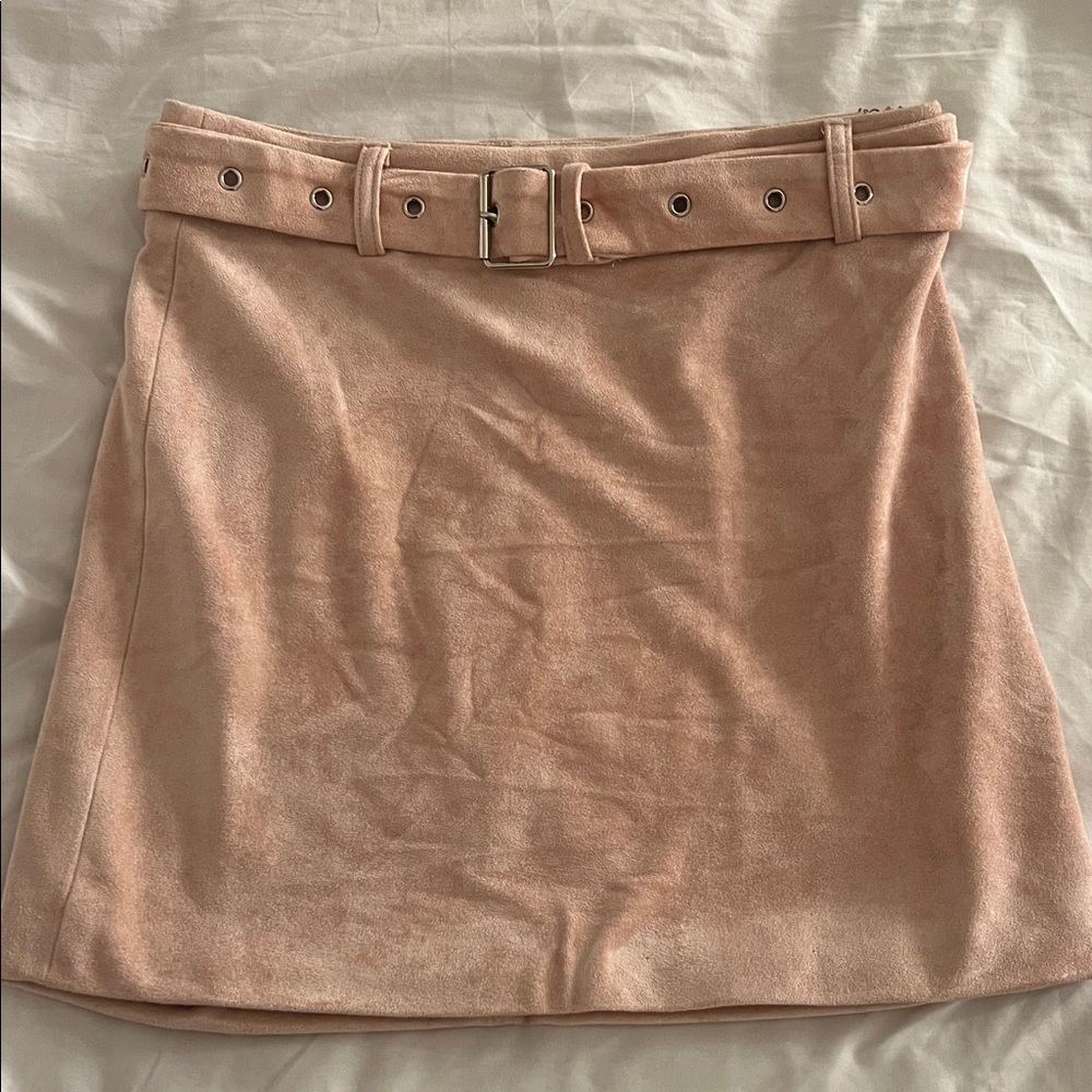 Elegant Pink Suede Skirt